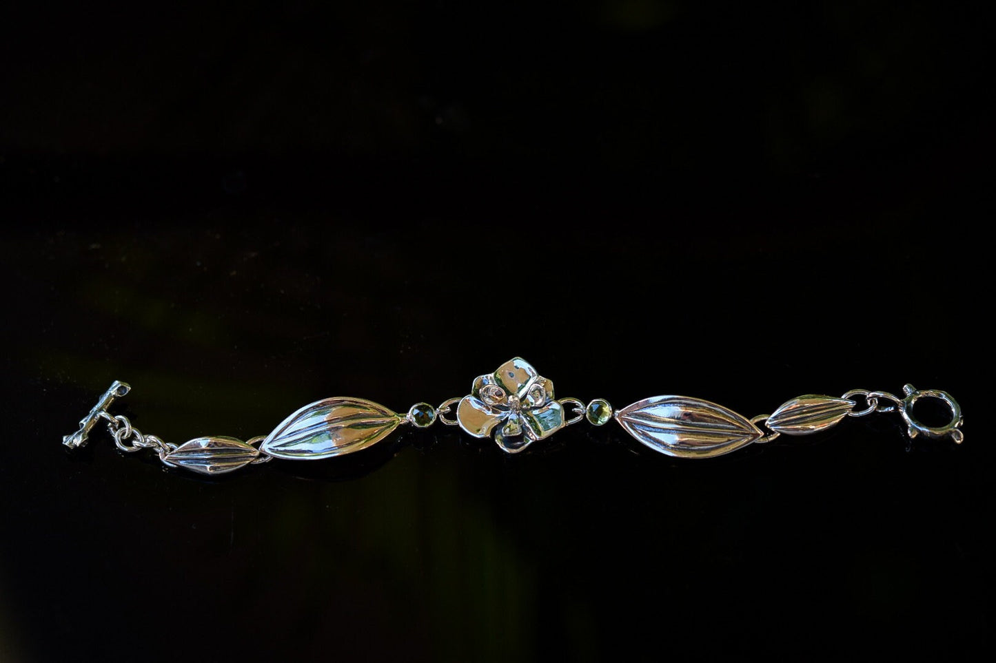 Magnolia Bracelet/ Sterling Silver/ Peridot/ Pearls