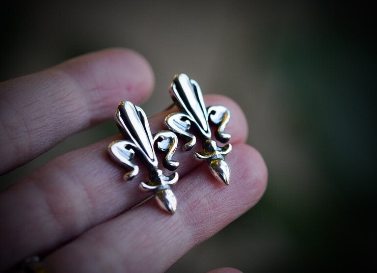 Fleur De Lis Earrings/ Sterling Silver/ Post Earrings/ Dangle Earrings